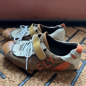 FLY leather sneakers, size 36